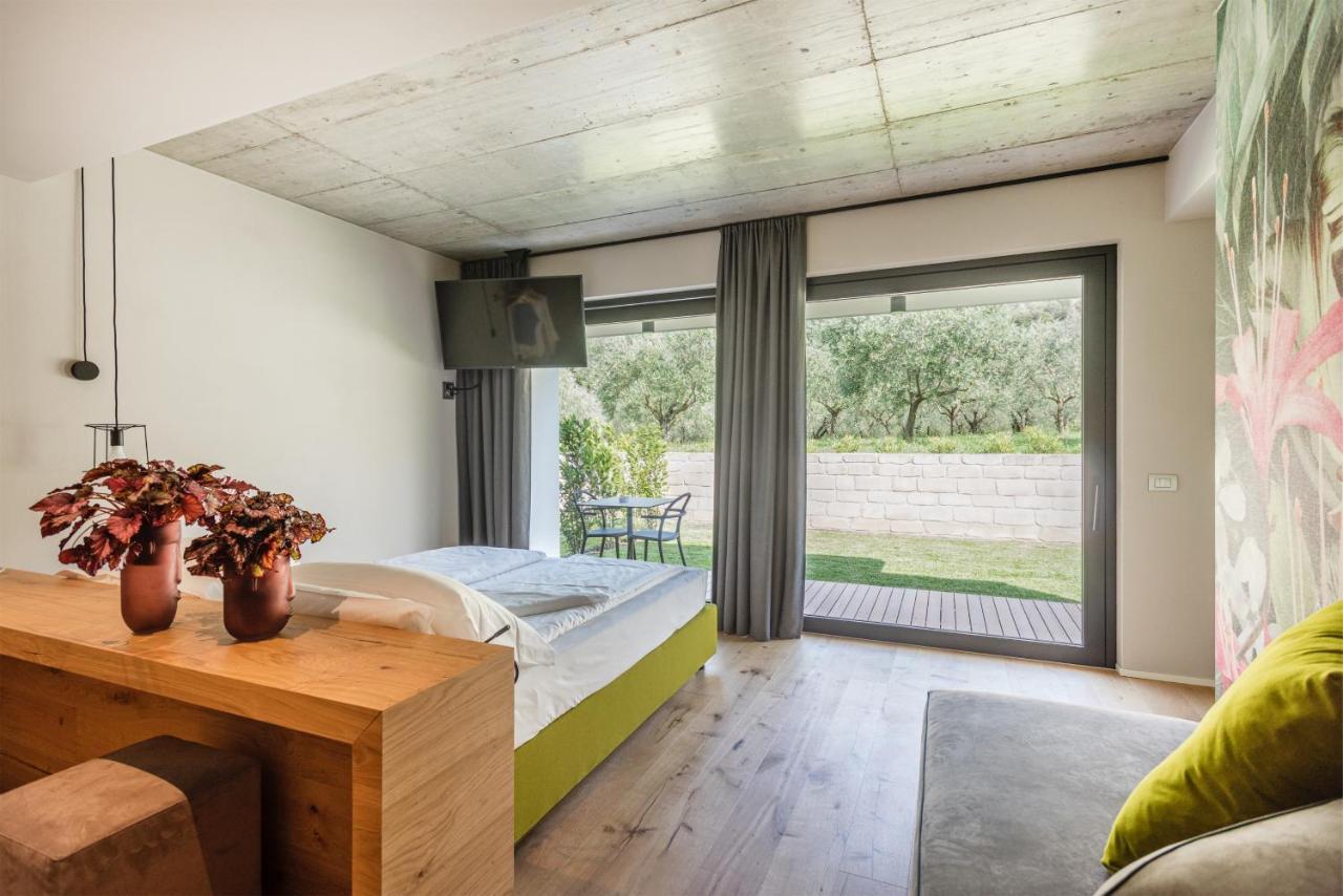 Oleeva Garda Living - Adults Only Bed and Breakfast Ρίβα ντελ Γκάρντα Εξωτερικό φωτογραφία