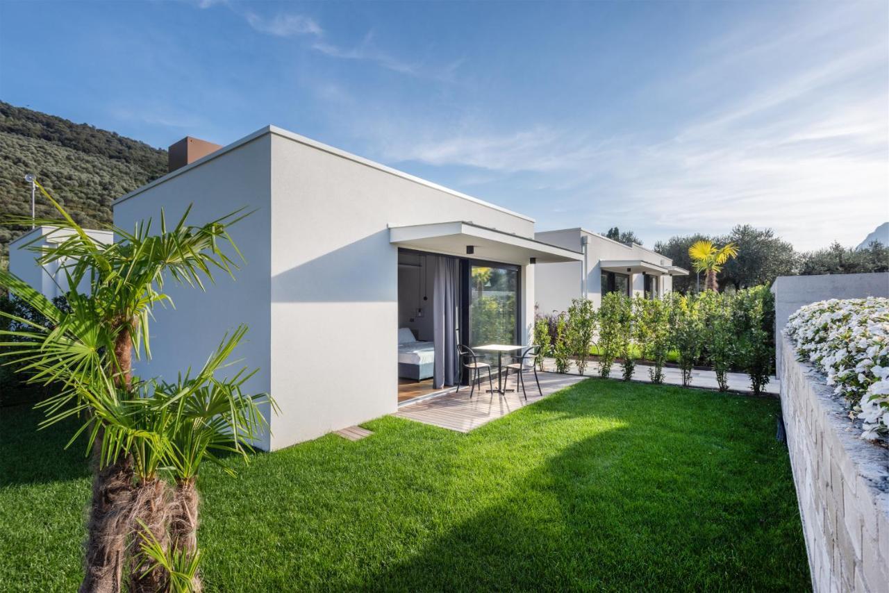 Oleeva Garda Living - Adults Only Bed and Breakfast Ρίβα ντελ Γκάρντα Εξωτερικό φωτογραφία