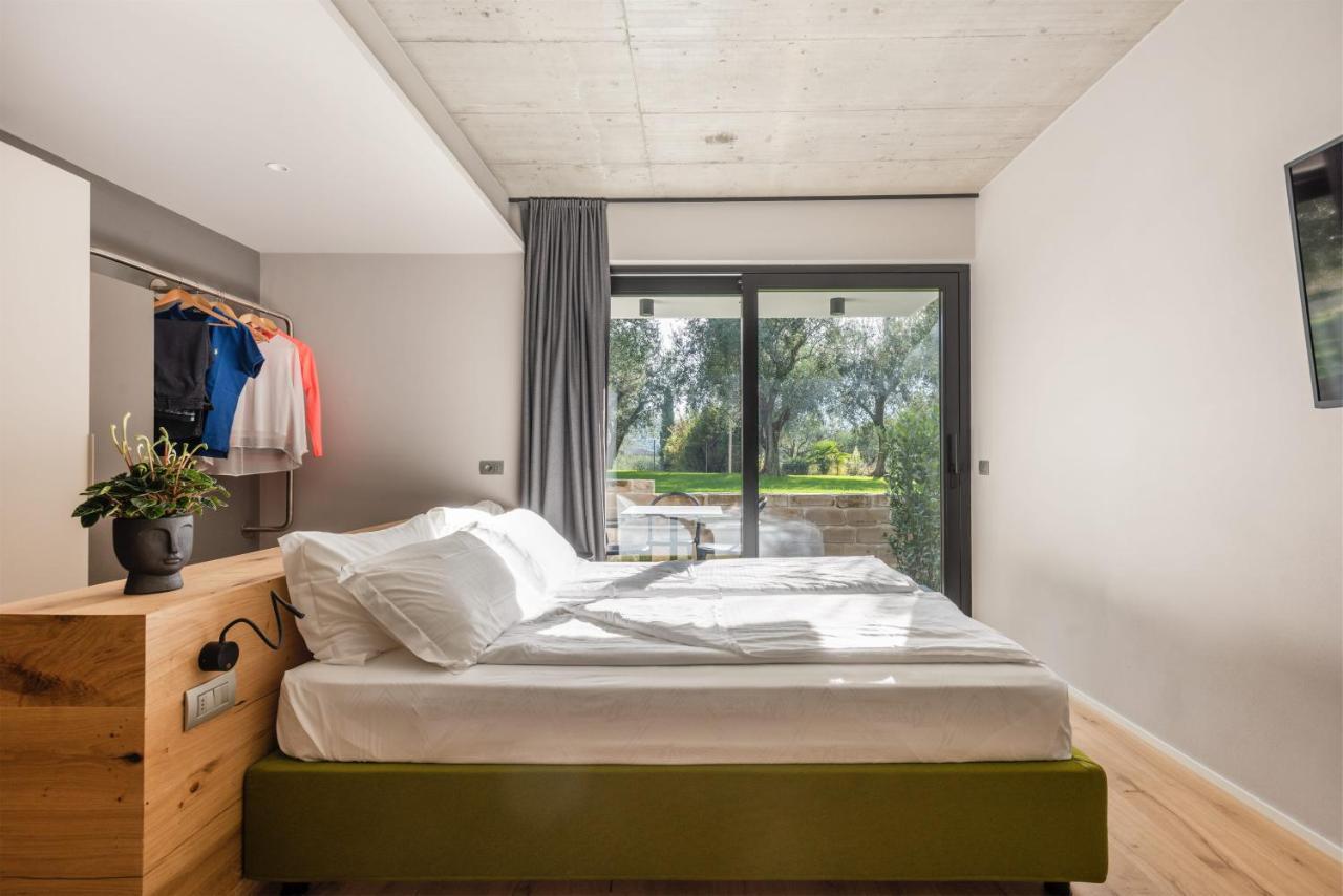 Oleeva Garda Living - Adults Only Bed and Breakfast Ρίβα ντελ Γκάρντα Εξωτερικό φωτογραφία